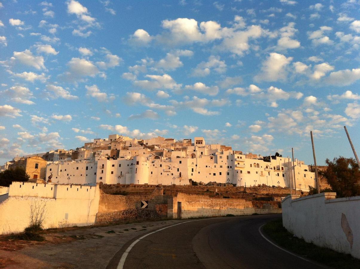 Ostuni Guest House Esterno foto
